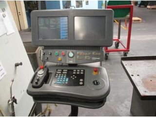 Günstige Fräsmaschine Hurco VMX 42  kaufen-1