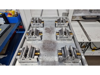 Fräsmaschine Stama 526  x1000 Roboter Lade Magazin-9